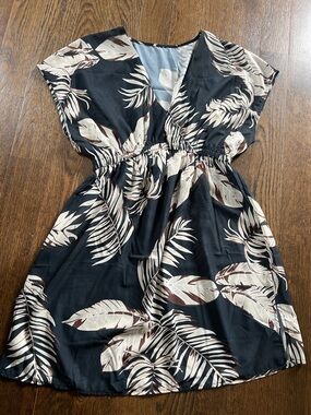 Black Tropical Print V-Neck Women's Dress